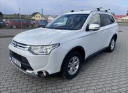 Mitsubishi Outlander SUV / Terénní 2,3 l 110 kw