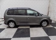 Volkswagen Touran Ostatní 2,0 l 103 kw