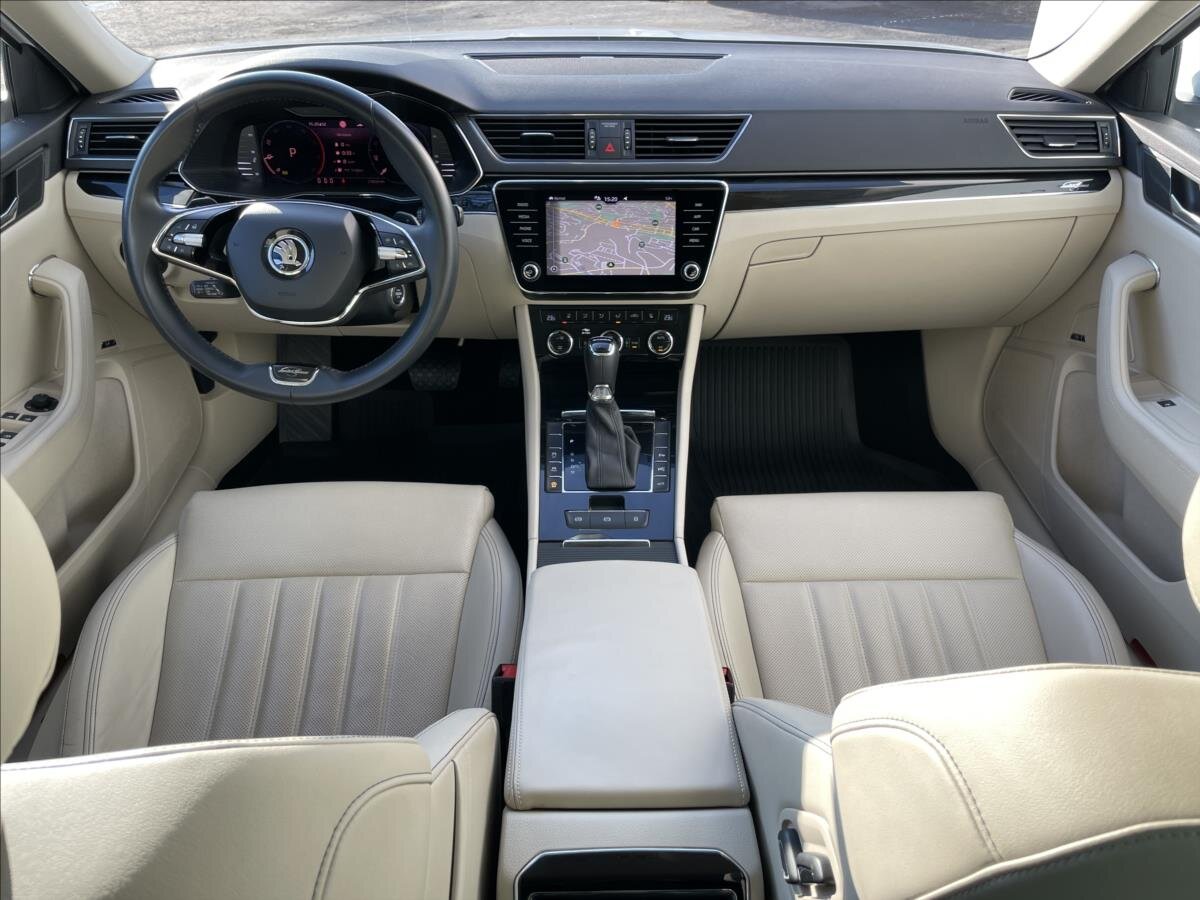Škoda Superb Kombi 2,0 l 147 kw