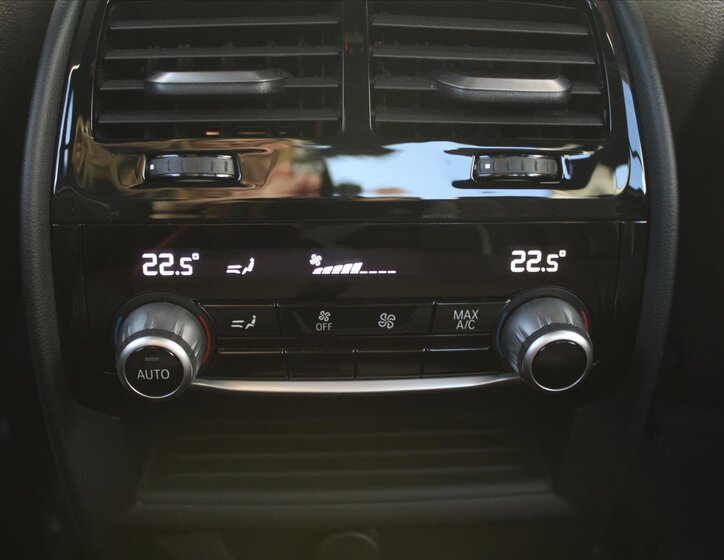 BMW Řada 5 Sedan / Limuzína 3,0 l 250 kw