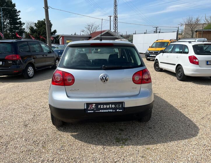 Volkswagen Golf 4