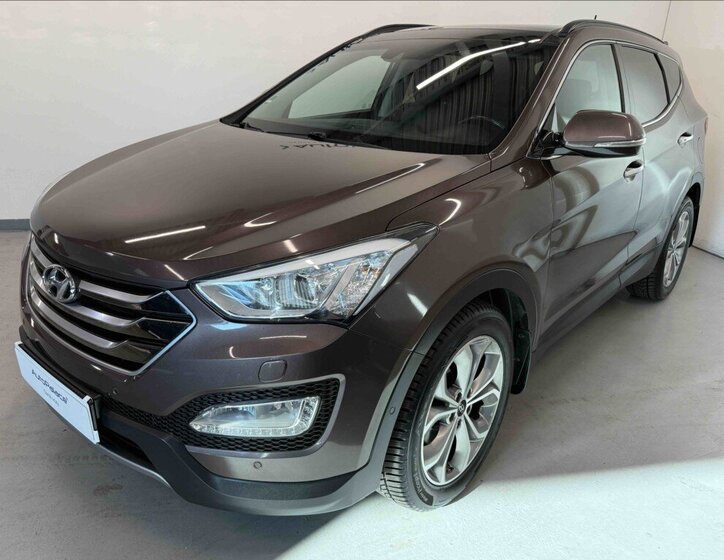 Hyundai Santa Fe SUV / Terénní 2,2 l 145 kw