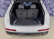 Audi SQ7 35