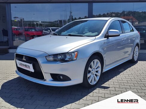 Mitsubishi Lancer Hatchback 1,8 l 105 kw