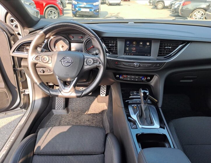 Opel Insignia Liftback 2,0 l 125 kw