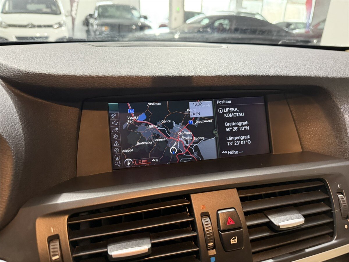 BMW X3 SUV 2,0 l 135 kw