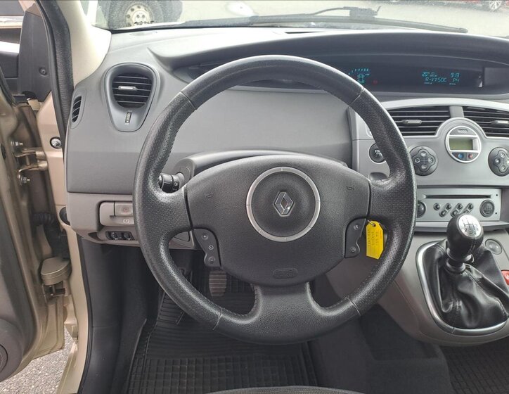 Renault Grand Scénic MPV 1,9 l 96 kw
