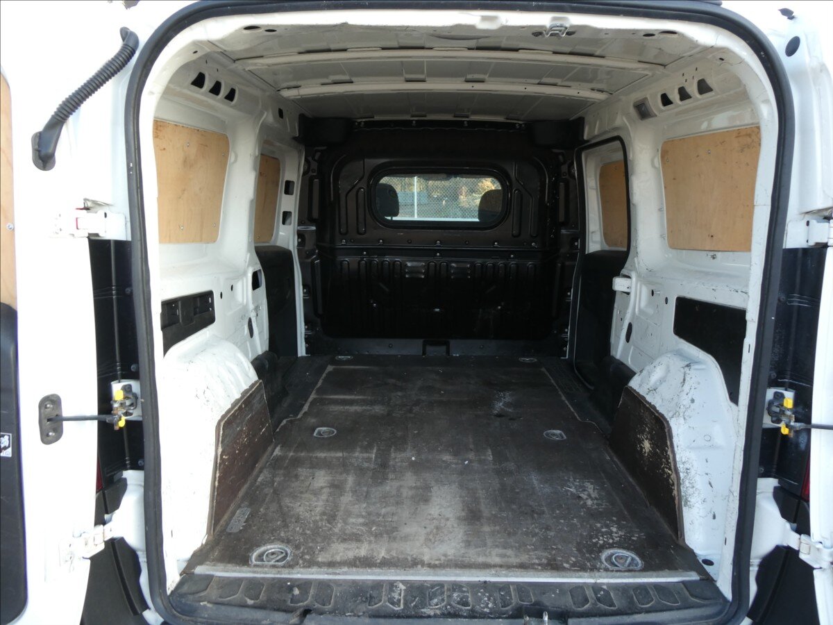 Fiat Dobló cargo Pick-up 1,4 l 88 kw