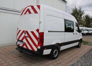 Mercedes-Benz Sprinter 4