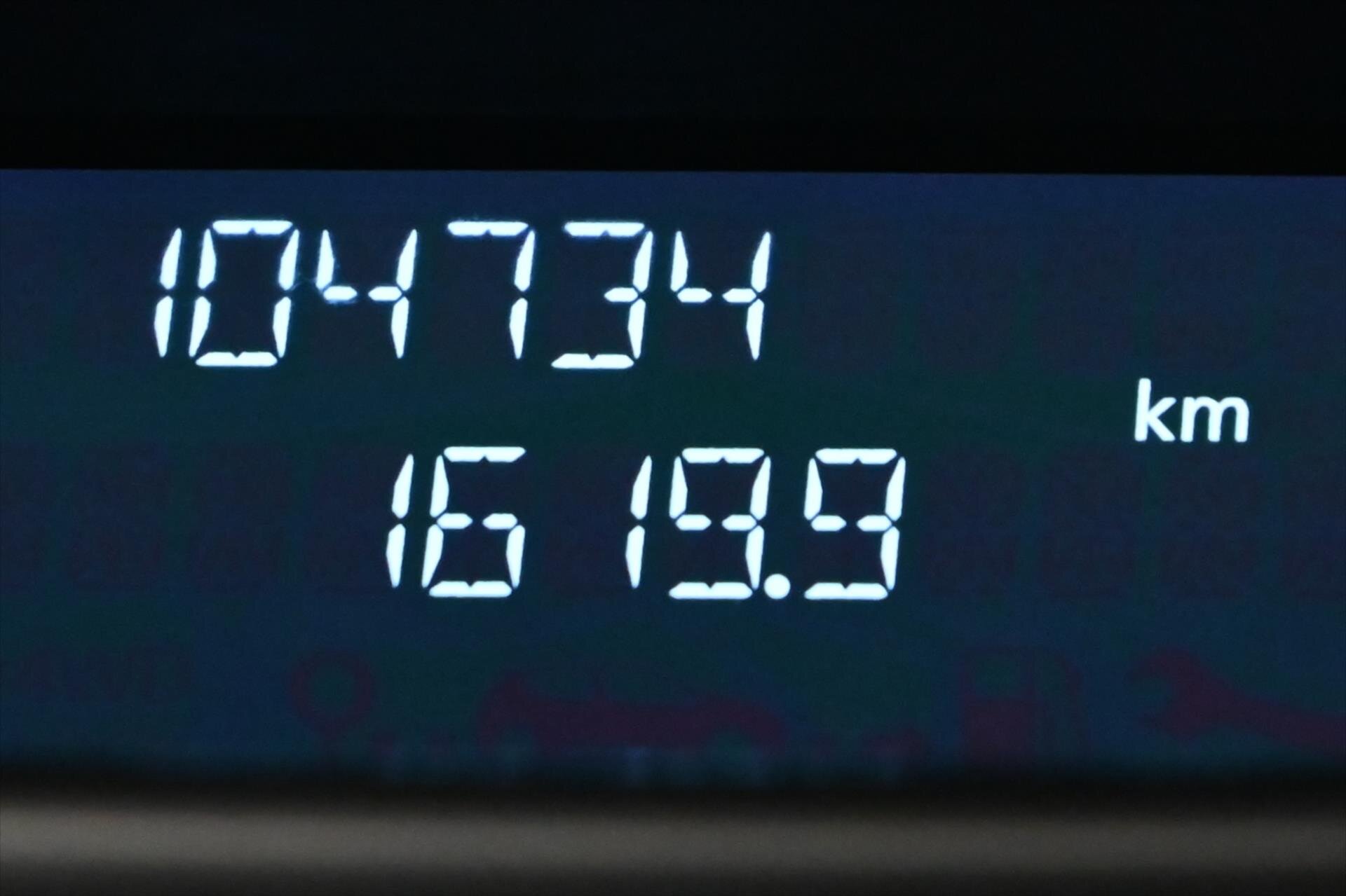 Renault Trafic Skříň 2,0 l 107 kw