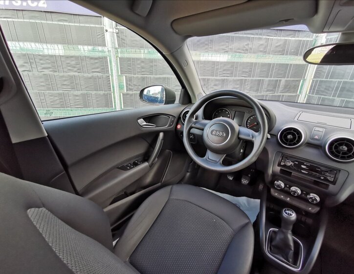 Audi A1 Hatchback 1,2 l 63 kw