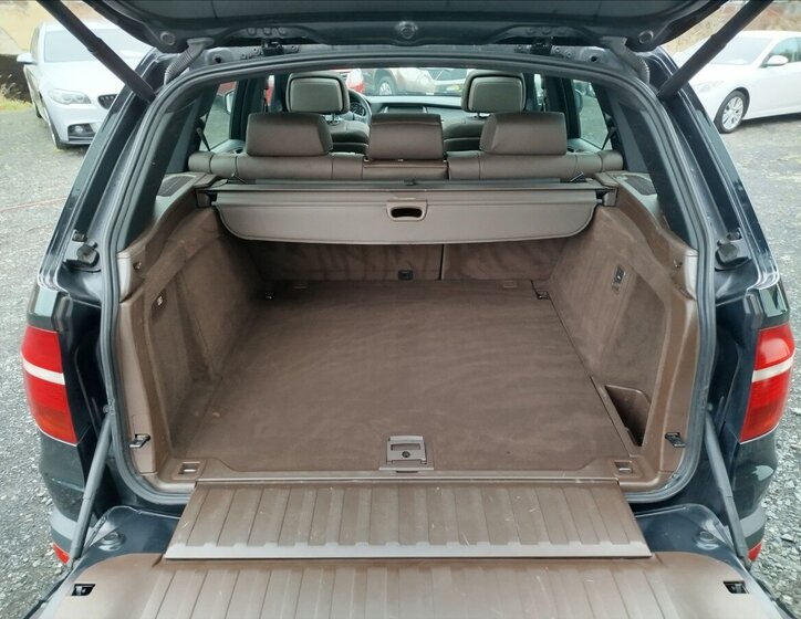 BMW X5 SUV / Terénní 3,0 l 173 kw