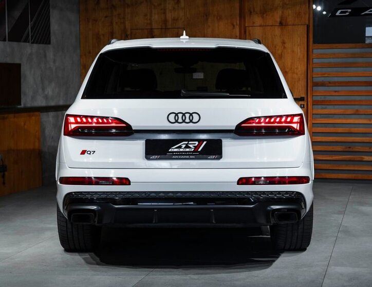 Audi Q7 SUV / Terénní 3,0 l 170 kw