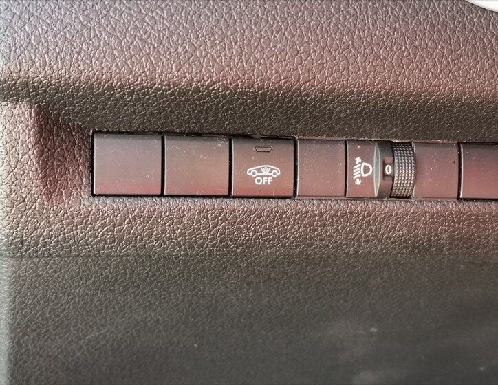 Peugeot Traveller 14