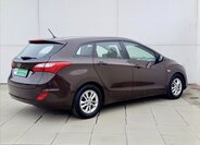 Hyundai i30 Kombi 1,6 l 99 kw
