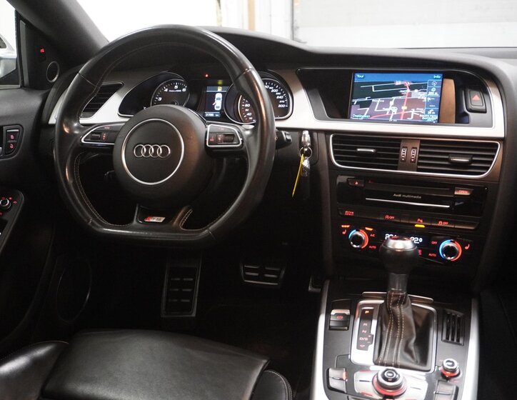 Audi S5 Hatchback 3,0 l 249 kw