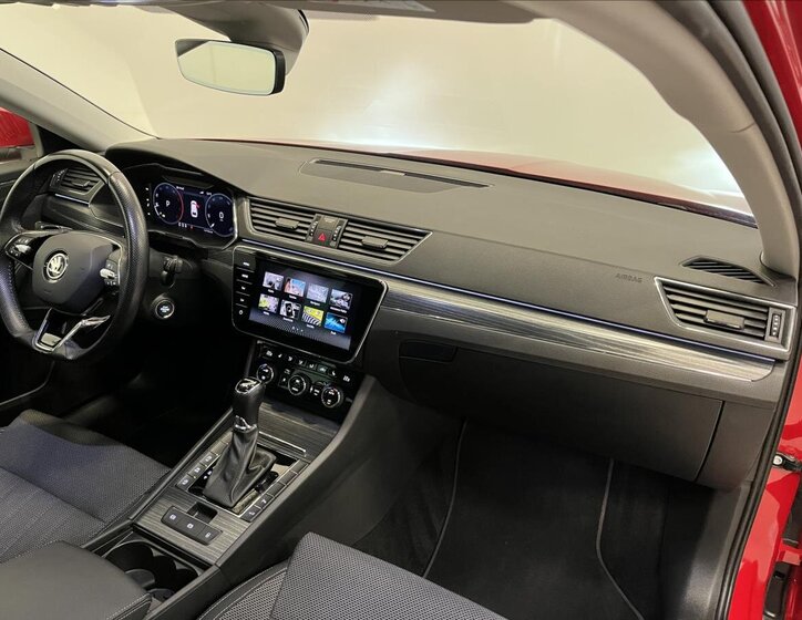 Škoda Superb Kombi 2,0 l 147 kw