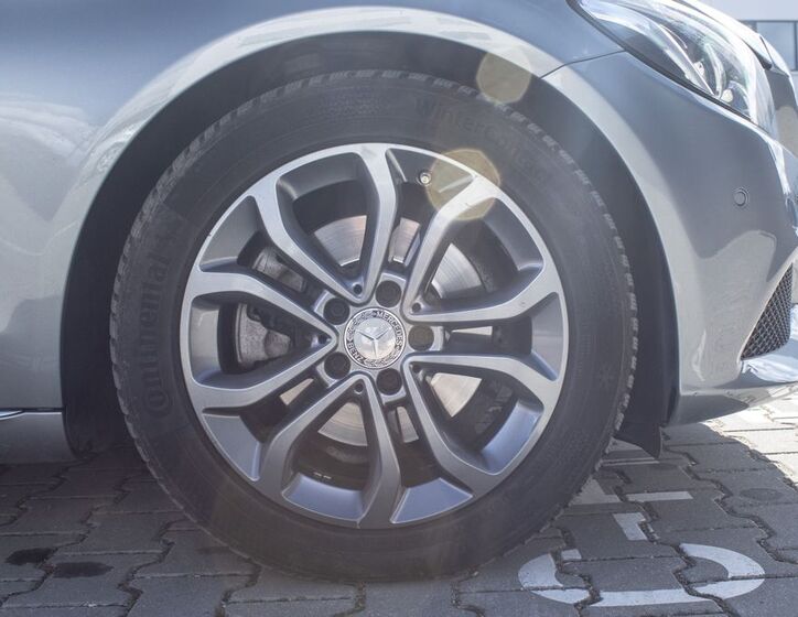 Mercedes-Benz Třídy C 24