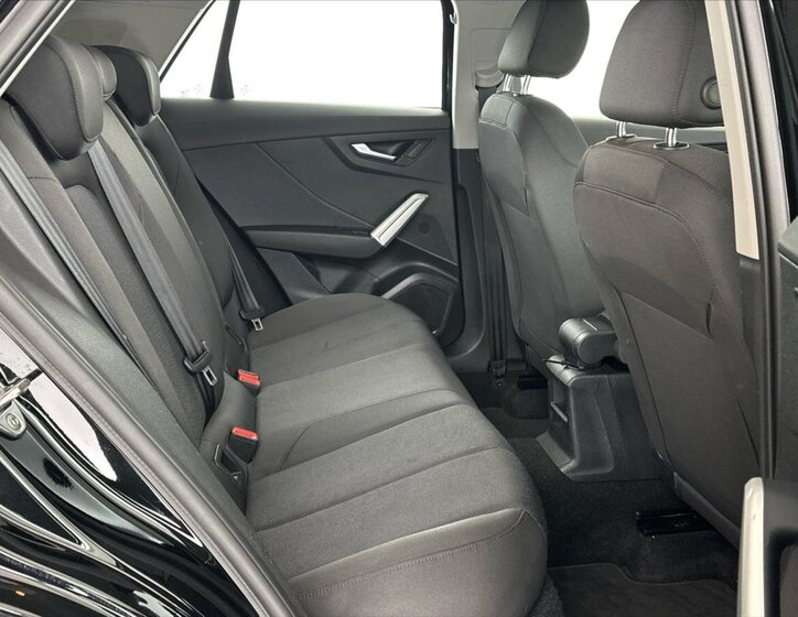 Audi Q2 SUV / Terénní 1,5 l 110 kw