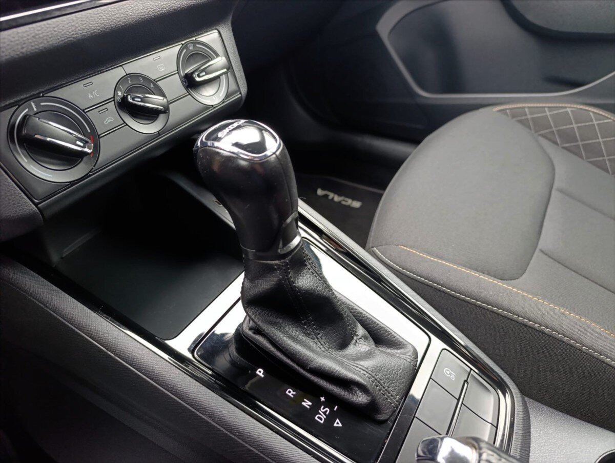 Škoda Scala Hatchback 1,6 l 85 kw