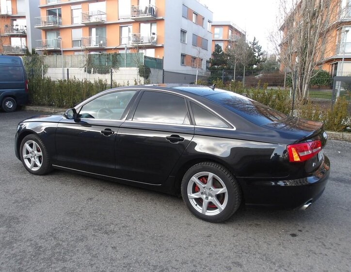 Audi A6 Sedan / Limuzína 3,0 l 150 kw
