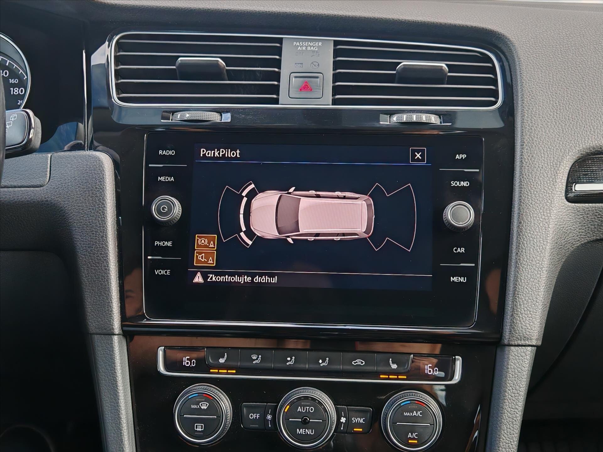 Volkswagen Golf Kombi 1,5 l 96 kw