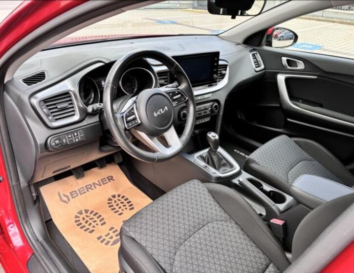 KIA Ceed Kombi 1,5 l 117 kw