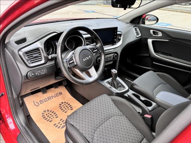 KIA Ceed Kombi 1,5 l 117 kw