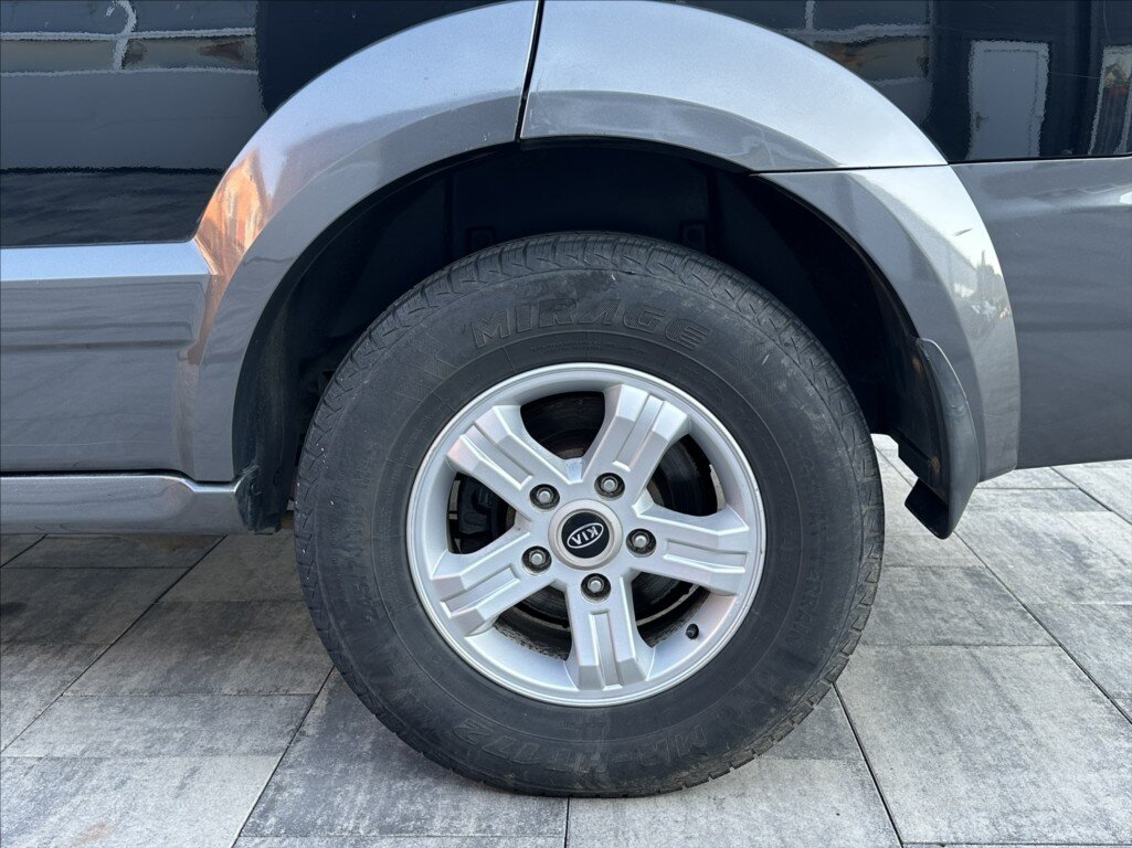 KIA Sorento SUV / Terénní 2,5 l 103 kw