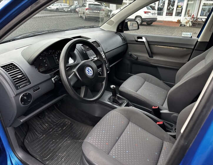 Volkswagen Polo 11