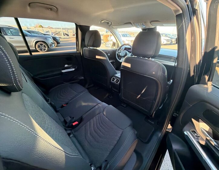 Mercedes-Benz EQB SUV / Terénní 0,0 140 kw