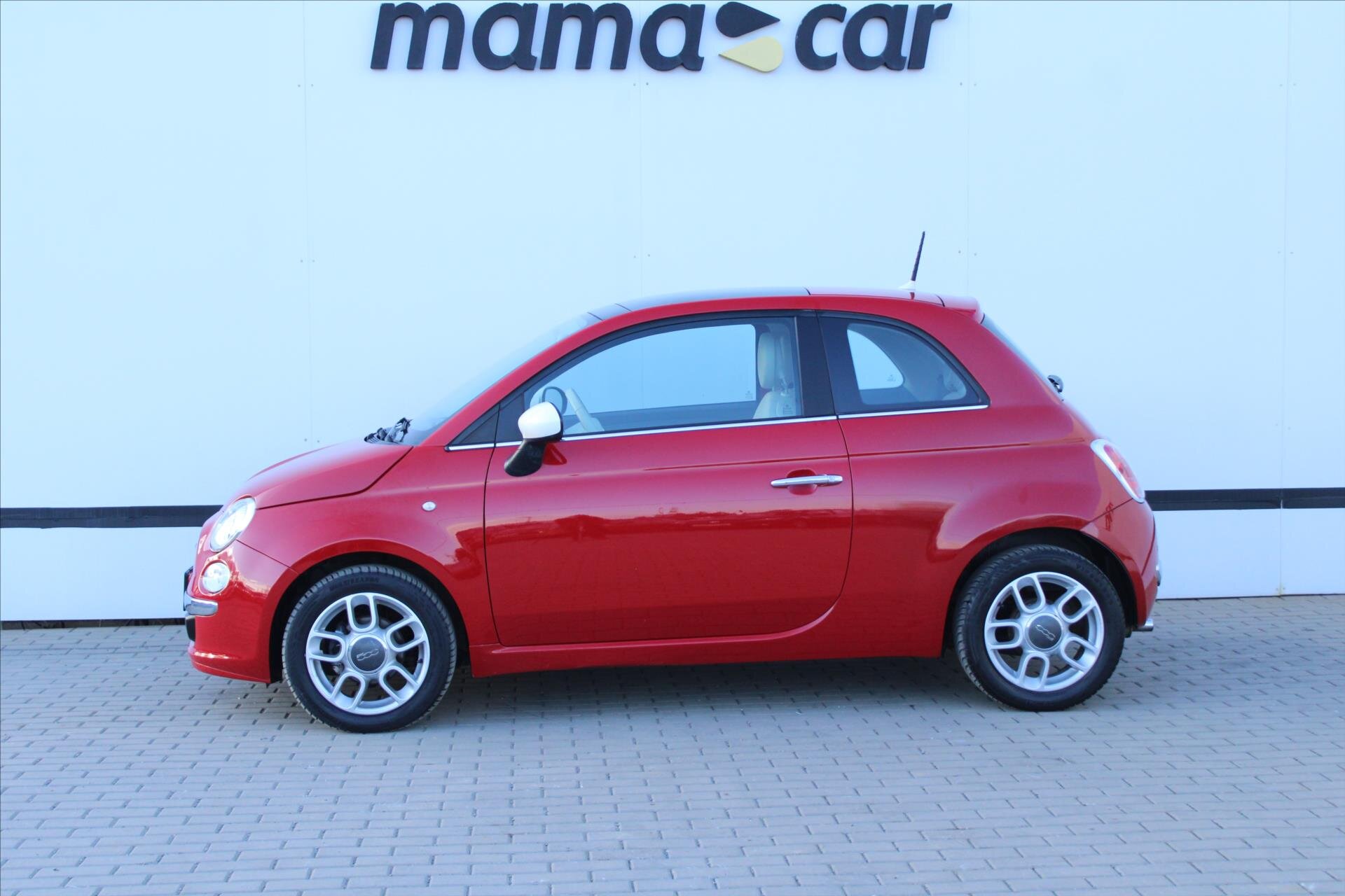 Fiat 500 Hatchback 1,2 l 51 kw