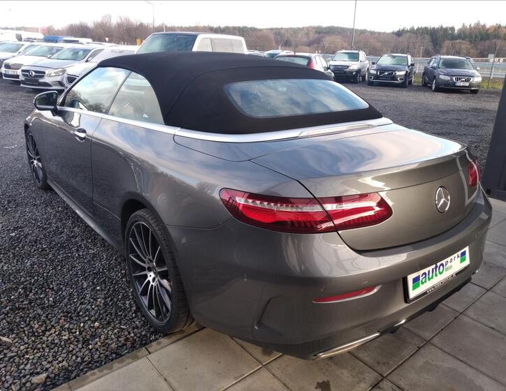 Mercedes-Benz Třídy E 5