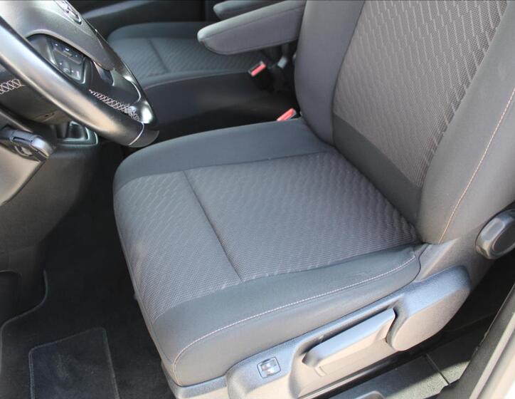 Toyota ProAce Verso 23