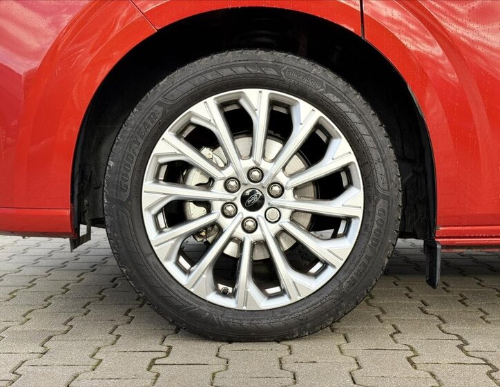 Ford Transit Custom 11