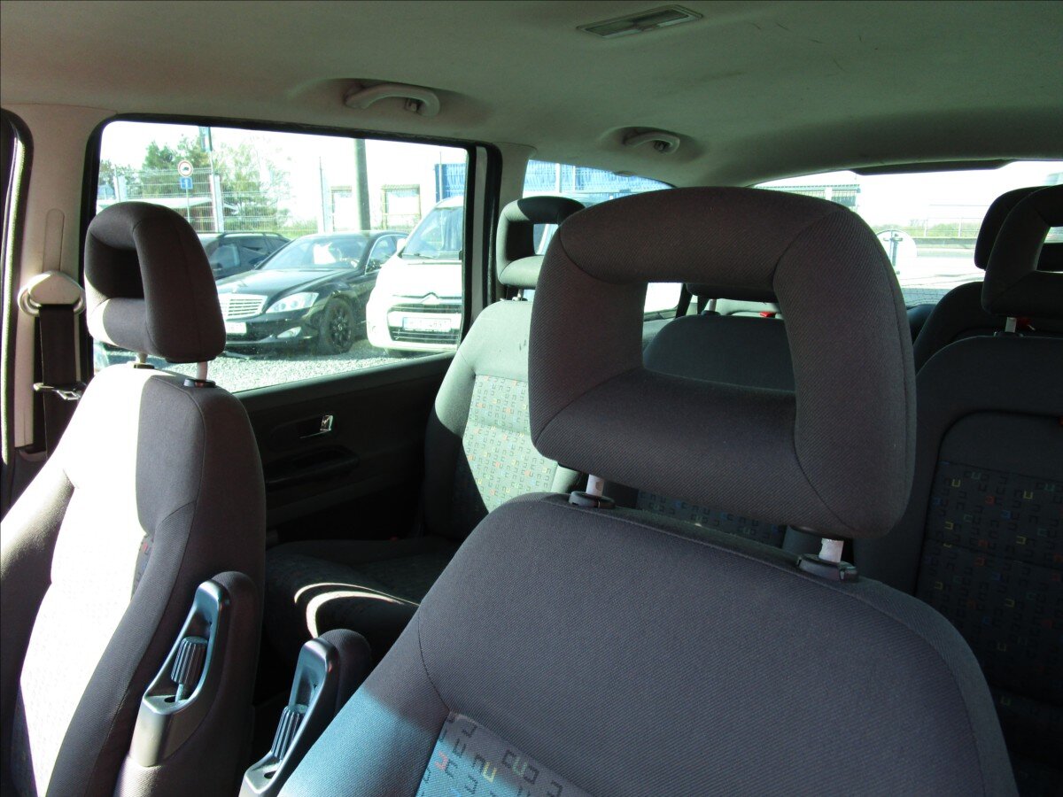 Volkswagen Sharan Kombi 1,9 l 85 kw