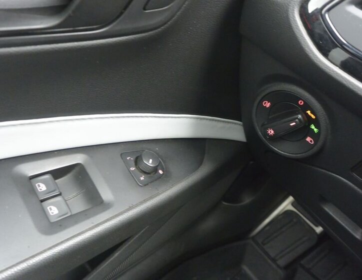 Seat Leon Hatchback 2,0 l 206 kw