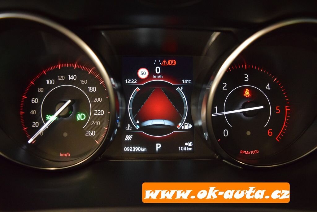 Jaguar F-Pace SUV 2,0 l 110 kw