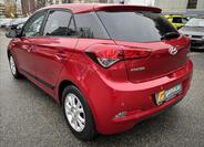 Hyundai i20 8