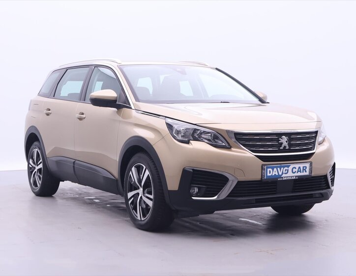 Peugeot 5008 SUV / Terénní 1,2 l 96 kw