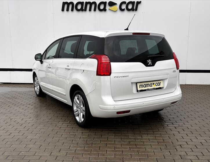 Peugeot 5008 MPV 2,0 l 120 kw