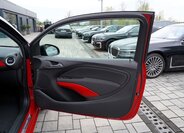 Opel Adam Hatchback 1,4 l 64 kw