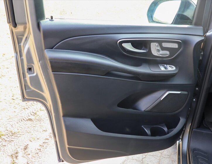 Mercedes-Benz Třídy V Kombi 2,0 l 174 kw