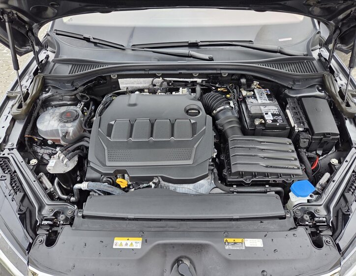 Škoda Superb Kombi 2,0 l 147 kw