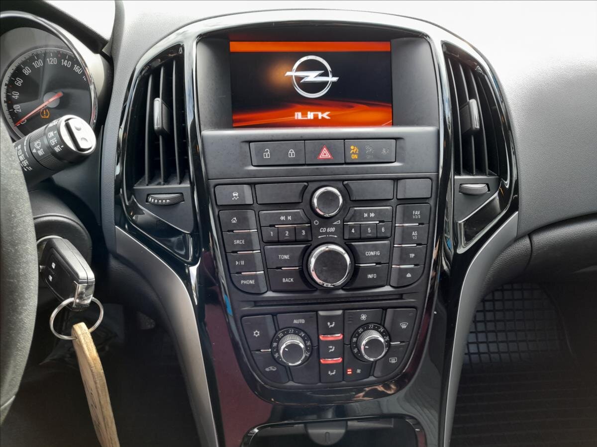 Opel Astra Hatchback 1,4 l 103 kw