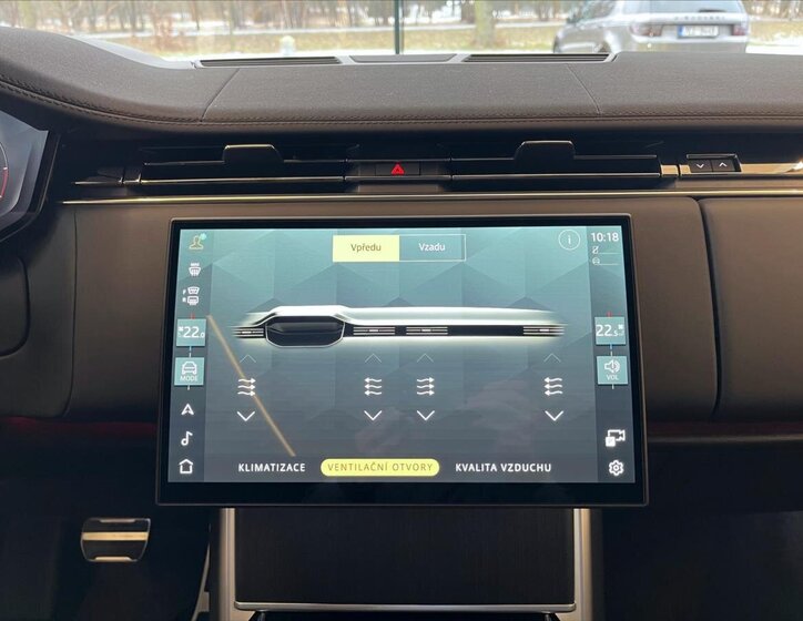 Land Rover Range Rover SUV 3,0 l 221 kw