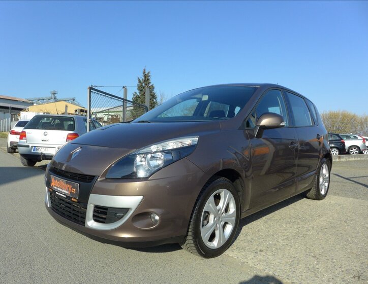 Renault Scénic Kombi 1,9 l 96 kw