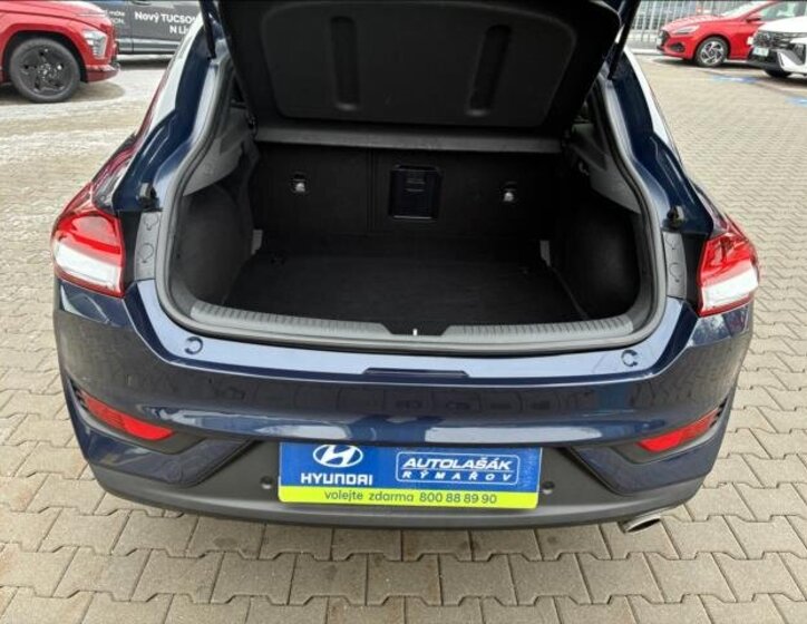 Hyundai i30 Liftback 1,5 l 103 kw