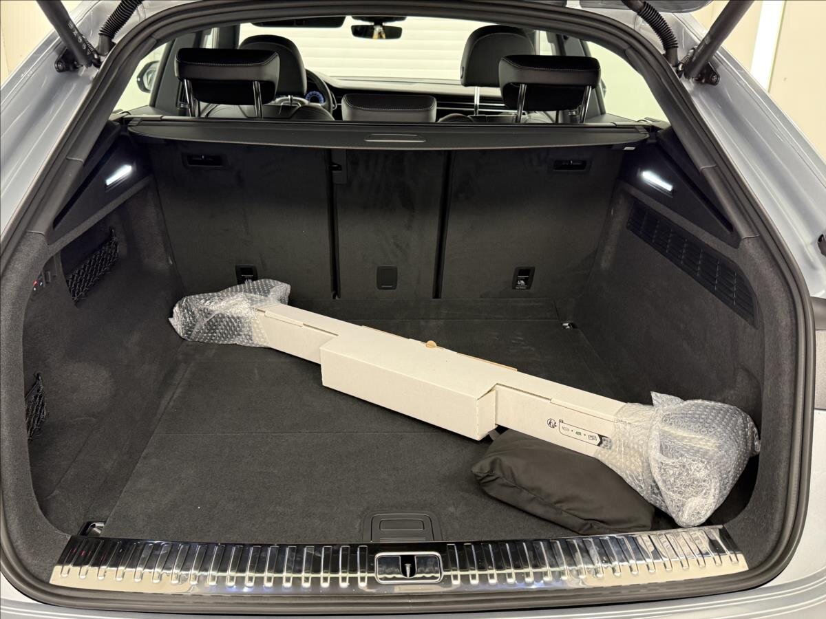 Audi Q8 SUV 3,0 l 210 kw