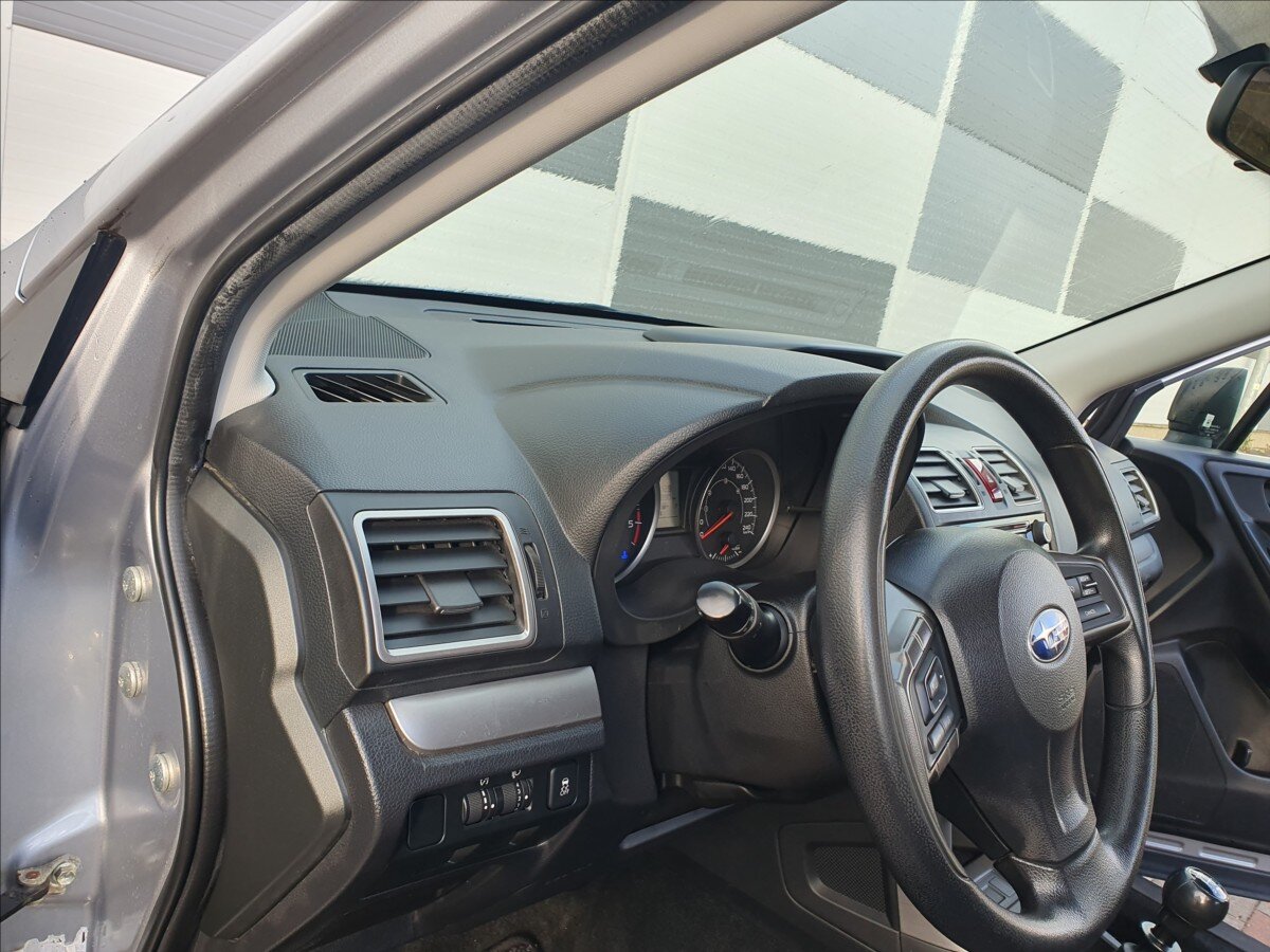 Subaru Forester SUV 2,0 l 108 kw